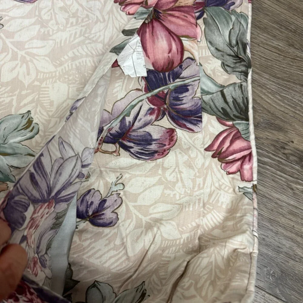 Set 2 Vintage CROSCILL Home Fashion Floral Pillow Cases Standard
